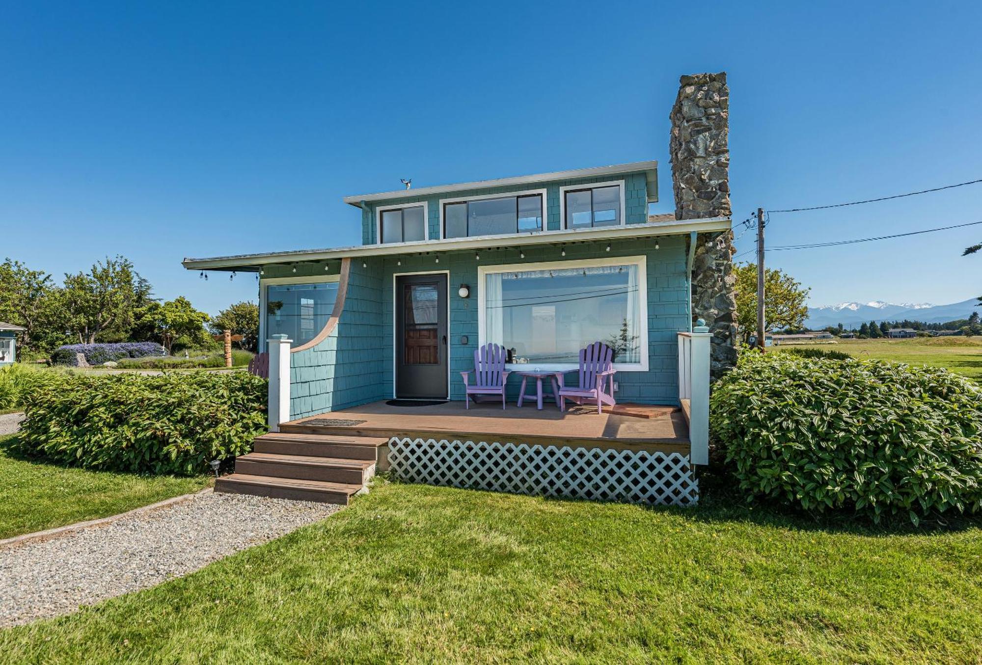 Juan De Fuca Waterfront Hotel & Cottages Sequim Exterior photo